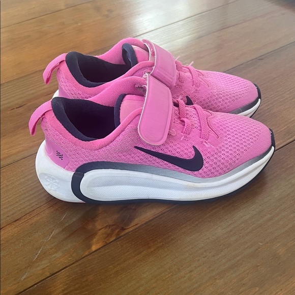 Nike Kids Pink Sneakers with Black Accents - Picture 1 of 4